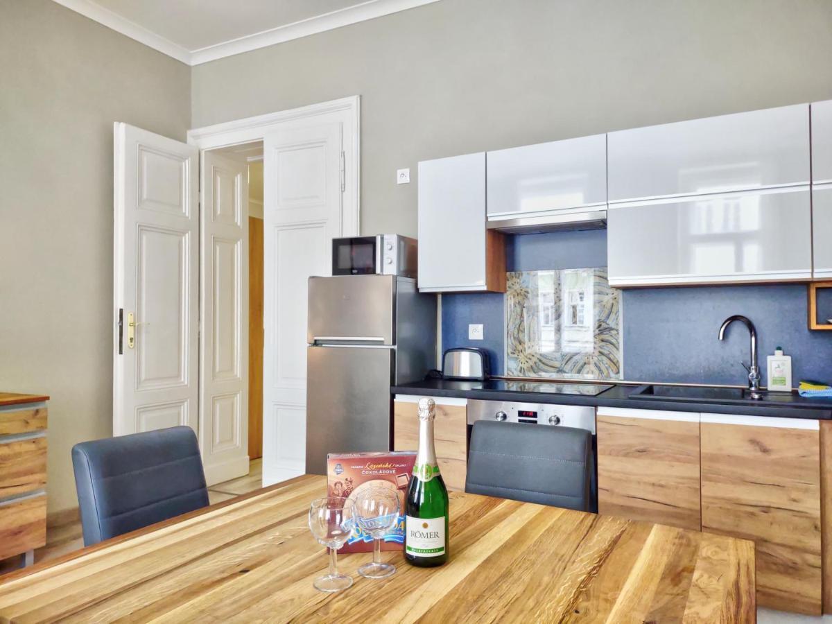 Karlsbad Family Apartment Luaran gambar
